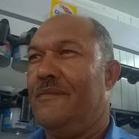 100+ perfiles de «Everett»