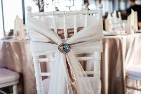 Hochzeit stühle hochzeit strauss hochzeit deko dekor hochzeit kirchen deko hochzeit hochzeit kirche einzigartige hochzeiten. Hochzeitskiste On Twitter Mit Einer Stuhldekoration Wirkt Alles So Perfekt Hier Haben Wir Tolle Ideen Fur Eine Einfache Diy Stuhldeko Fur Euch Https T Co R5ekpf8paw Hochzeit Verlobt Trauung Https T Co 3zirisxp0y