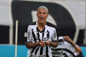 Guilherme arana plays for spanish league team an white red (sevilla fc) in pro evolution soccer 2018. Atletico Quita Divida Com O Sevilla Por Guilherme Arana E Vai Contratar O Jogador Em Definitivo Mercado Do Futebol