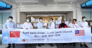 Bagai aur dengan tebing : Ccc Ecrl Mobilises Medical Supplies Donation Drive