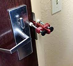 9 Simple Ways To Lock A Door Without A Lock With Photos Dailyhomesafety