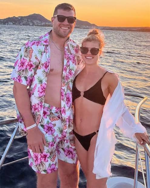 Steelers' T.J. Watt marries Dani Rhodes in Mexico wedding