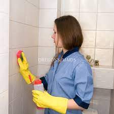 Find Deep Cleaning House Services In Corvallis Or Ideal Cleaning Service For Homes For Sale Vacant And For A In 2021 Deep Cleaning House Clean House Deep Cleaning