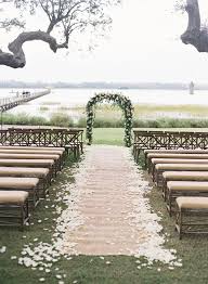 20 Wedding Aisle Runners Ideas Will Make Your Wedding More Fabulous Aisle Runner Wedding Burlap Aisle Runner Wedding Outdoor Wedding