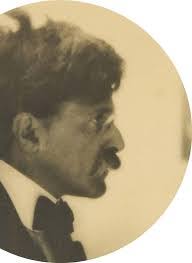 Albert Gilbert's Instagram, Twitter & Facebook