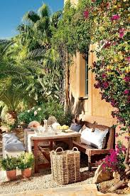 Mediterraner Garten In 50 Bildern Ein Vorbild Wie Sie Urlaubslaune Und Wohlgefuhl In Ihre Mediterrane Gartengestaltung Mediterraner Garten Mediteraner Garten