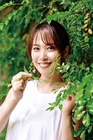 3歳から詩吟をたしなむ 鷲見アナウンサー が大好きなお肉を食べ､ 「 詩吟 」によって食レポ! é·²è¦‹çŽ²å¥ˆ 4äººã®ã‚«ãƒ¡ãƒ©ãƒžãƒ³ãŒé­…åŠ›å¼•ãå‡ºã™ ã‚«ãƒ¬ãƒ³ãƒ€ãƒ¼ã®è¡¨ç´™ã¨æŽ²è¼‰ã‚«ãƒƒãƒˆå…¬é–‹ Encount