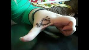 We did not find results for: Cara Mudah Membuat Tatto Temporer Sendiri Tato Keren Dari Pulpen Di Tangan Youtube