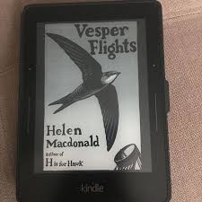Helen Macdonald Vesper Flights In 2020 My Books Books Book Review