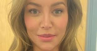 Kirsten Rooney's Instagram, Twitter & Facebook