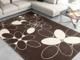 Contohnya, penggunaan karpet permadani bermotif floral dapat membuat ruang tamu di rumah terlihat lebih mempesona dan sejuk. Permaidani Di Lantai Di Dalam Dewan 118 Gambar Bagaimana Memilih Permaidani Moden Untuk Ruang Tamu Model Bergaya Dalam Gaya Klasik