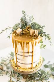 Joining Heritages An English Polish Wedding In The Cotswolds Caramel Drip Cake Drip Cakes Cake