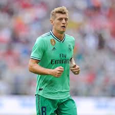 Toni kroos is a german professional footballer who plays as a midfielder for spanish club real madrid and the german national team. Toni Kroos Reveals Why His Manchester United Transfer Collapsed Manchester Evening News