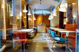 Consultez la liste des bars ouverts le dimanche : Mes Adresses 10 Restaurants Ouverts A Paris Au Mois D Aout Paris La Douce Magazine Parisien Lifestyle Culture Sorties Street Art