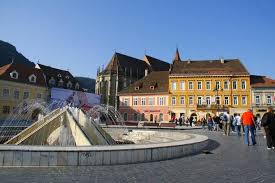 Zu den highlights gehören meersburg, ravensburg und lindau. Sibiu Zu Draculas Schloss Und Brasov Auf Siebenburgen Tagestour 2021