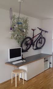 6 Geniale Ikea Regal Hacks Auf Die Ihr Nie Von Selbst Gekommen Wart Auf Die Gekommen Geniale Hacks Ihr Ikearegal Ikea Regal Fahrradabstellraum Ikea
