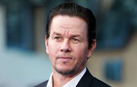 Mark Wahlberg Possible Opponent Tom Holland In Film Uncharted Mark Wahlberg Film Tom Holland