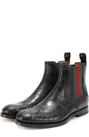 Фасон отличает тонкая подошва, чуть заострённый и закруглённый носок. Muzhskie Chernye Chelsi Strand Iz Kozhi Krokodila S Brogirovaniem Gucci Sezon Fw 16 17 Art 429205 Ec290 Kupit V Cum Foto 2 Chelsi Muzhskie Botinki Sapogi
