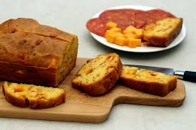 Cake Au Cheddar Et Chorizo Amandine Cooking Alimentation Cake Aperitif Recette Aperitif
