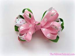 Simply decide how long you want your tails to be and cut. 30 Fabulous And Easy To Make Diy Hair Bows Diy Crafts