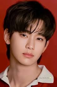 Every day a ray of sunshine awaits you, your little piece of heaven, a  smile from life and your portion of happiness. I wish you a wonderful  afternoon full of smiles 💞🌹💐🌺 |