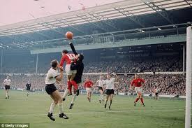 Geoff hurst's 2nd goal for england vs w germany in the final of the 1966 world cup www.soccerlimeyinamerica.com/. England 4 2 West Germany 1966 World Cup Final Player Ratings Geoff Hurst And Alan Ball Star Ahead Of Franz Beckenbauer Daily Mail Online