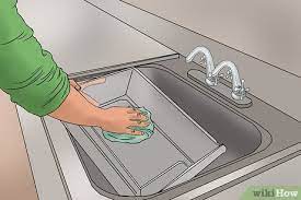 Many people love eating fish but a fishy smell in the refrigerator is very unpleasant and can actually taint other foods. How To Remove A Fish Smell From A Refrigerator 14 Steps
