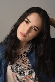 Biography author matching "bethany" (Sorted by Popularity Ascending)