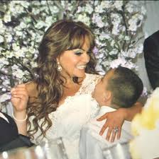 Jacquelin melina marín) is jenni's second oldest daughter who was born on november 30, 1989 (age 29).marin also has a daughter named jaylah hope yanez who is 4 years old, and married to michael mike campos, w ho together reside in whittier in long beach, california. Jenni Rivera Juan Angel Lopez Diadelasmadres Facebook