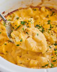 Curl Up With A Bowl Of Slow Cooker Cheesy Potatoes Recipe Slow Cooker Casserole Cheesy Potatoes Crock Pot Easy Potato Recipes