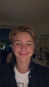 Alfred vill gå viralt✌️✌️@Alfred @011e__lindgren #foryou #gilladenhärvideon  #fortnite