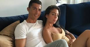 The two love birds left the. Photo Cristiano Ronaldo Instagram Post Sparks Rumours Of Possible Georgina Rodriguez Pregnancy 90min