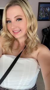 Hi there! I'd like to introduce myself. My name is Michelle and I'll be a  first year teacher this year for first grade. I am starting fresh so I  would appreciate anything