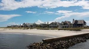 Book the space you need without sacrificing the amenities that matter most. Bald Head Island Rentals