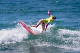 Photos: Super Girl Surf Pro