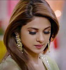 Jennifer Winget Lovers added a...