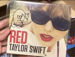 Taylor Swift Reputation Tokyo Tour First Night And Final Night Vinyl  Bundle. Taylor Swift · Reputation (Picture