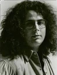 This page works to be accurate in its reporting; regarding the untimely  passing of Mark Volman, here is a statement from his lawyer. Those posting  inaccurate information, please refrain: