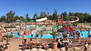 Onride video of the free fall kamikaze slide big drop in the outdoor water park skara sommarland in axvall, sweden. Skara Sommarland 4 Tips Infor Besoket Flyingdryden