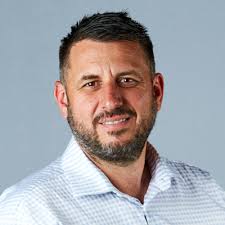 Book cover complete!! I love it. What do you think? Design by Tess McCabe  Copy by me. Image by Jade Warne Shout out to the best publishers ever Major  Street Publishing |