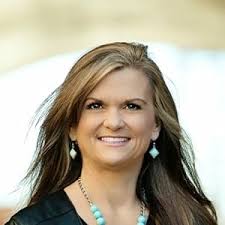 Pam Calvert's Instagram, Twitter & Facebook