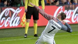 Check spelling or type a new query. Euro 2016 23 Noms Dans La Liste De Deschamps Et Une Equipe Type Limpide L Express