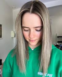 Emma Craddock (@emmacraddockhair) • Instagram फोटोहरू र भिडियोहरू