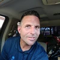 Shannon Strachan's Instagram, Twitter & Facebook