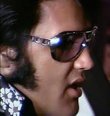 He is really handsome, makes me fall in love seeing him 🖤🖤🖤