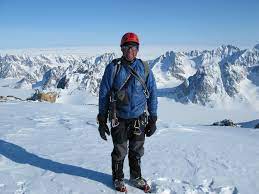 Siula grande certainly qualifies as an extreme peak. Interview With Simon Yates The Man Who Cut The Rope In Award Winning Film Touching The Void