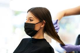 Bonjour astrid vous souhaitez savoir si les coiffeurs vont rester ouverts pendant le nouveau confinement. Coiffeur Et Covid 19 Les Salons De Coiffure Sont Ils Ouverts