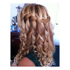 But despite the apparent simplicity, to do perfect hairstyle you need some experience and special skills. 50 Beautiful Loose Curl Hairstyles With Tutorial