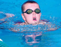 Othello Barracudas slip past Neptunes, 383-336