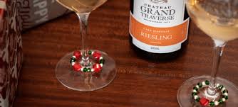 A great hostess always pays attention to the minute details. Diy Wine Glass Charms Chateau Grand Traverse Chateau Grand Traverse